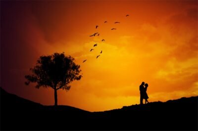 Love Under Sunset Skies Wallpaper
