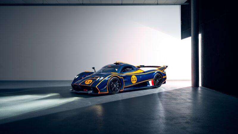 Pagani Huayra R: Ultimate Track Predator 4K 5K 8K Wallpaper