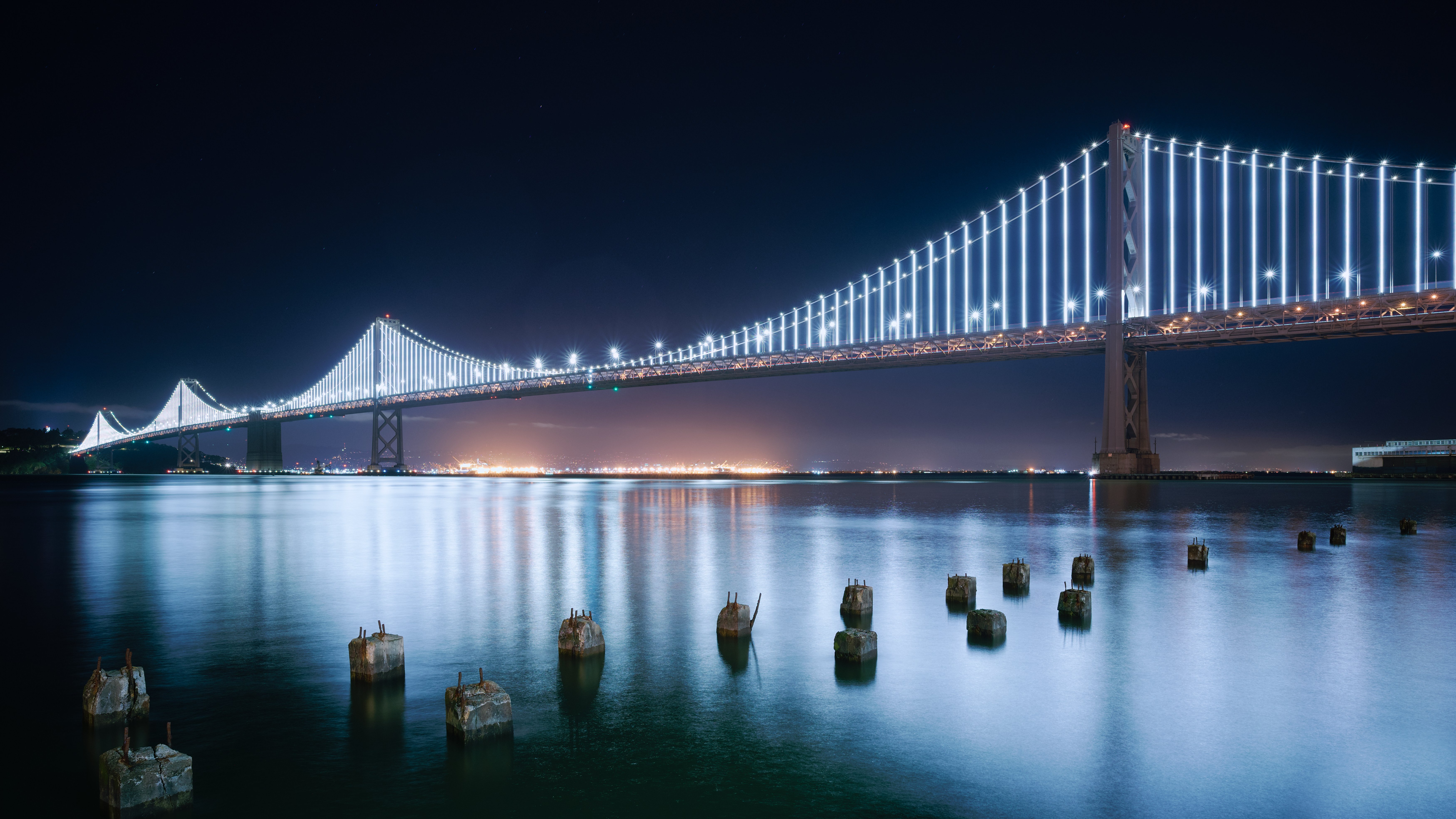 San Francisco Bay Bridge's Nocturnal Glow 4K 5K Wallpaper