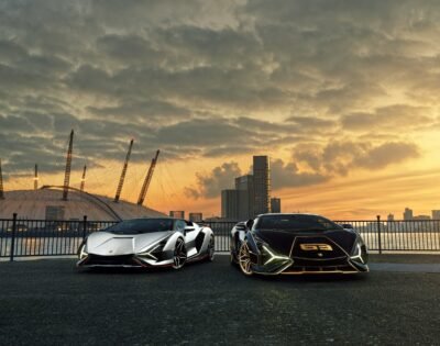 Lamborghini Sián: Electrified Hypercar Sunset 4K Wallpaper