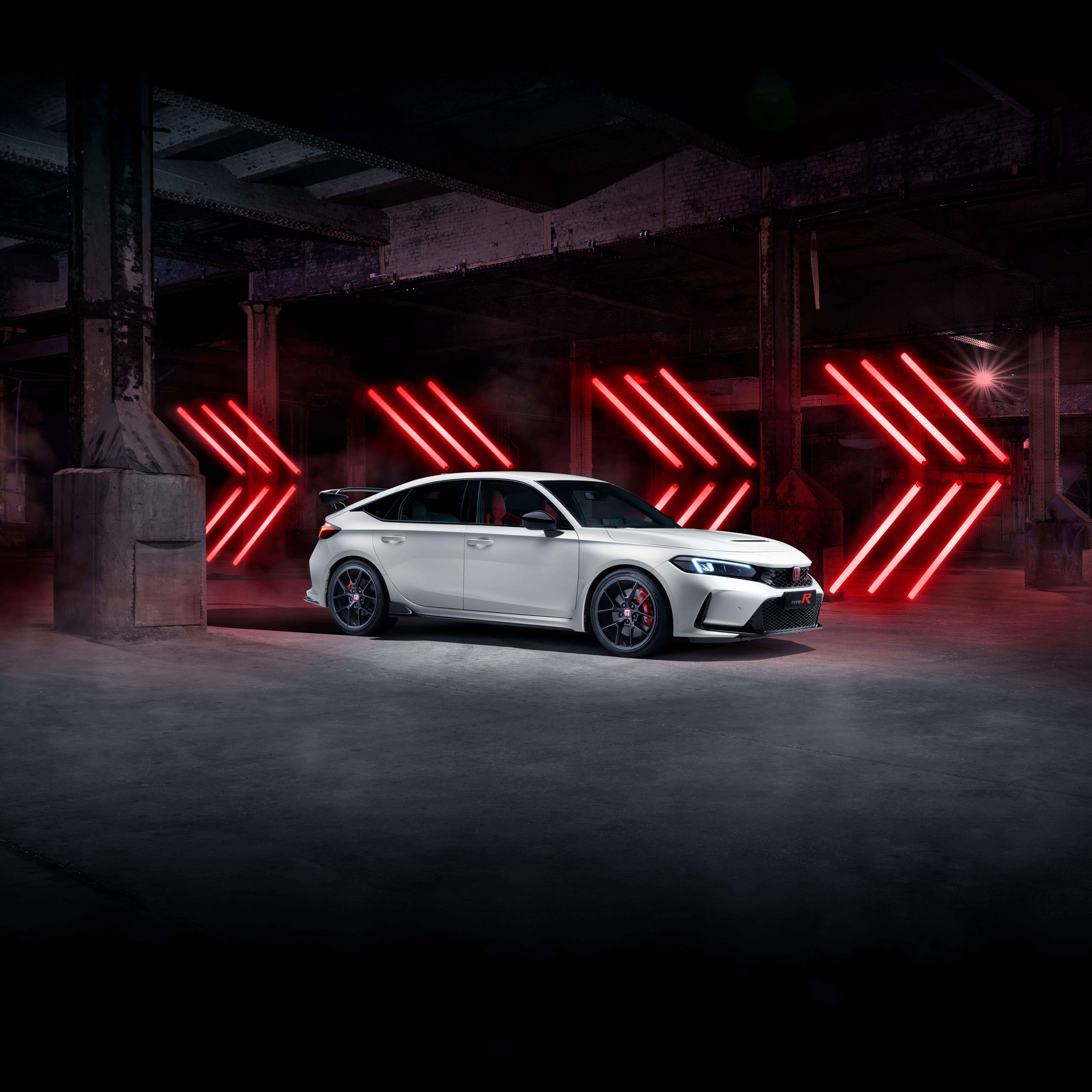 2022 Honda Civic Type R: Pure Performance 4K 5K 8K Wallpaper