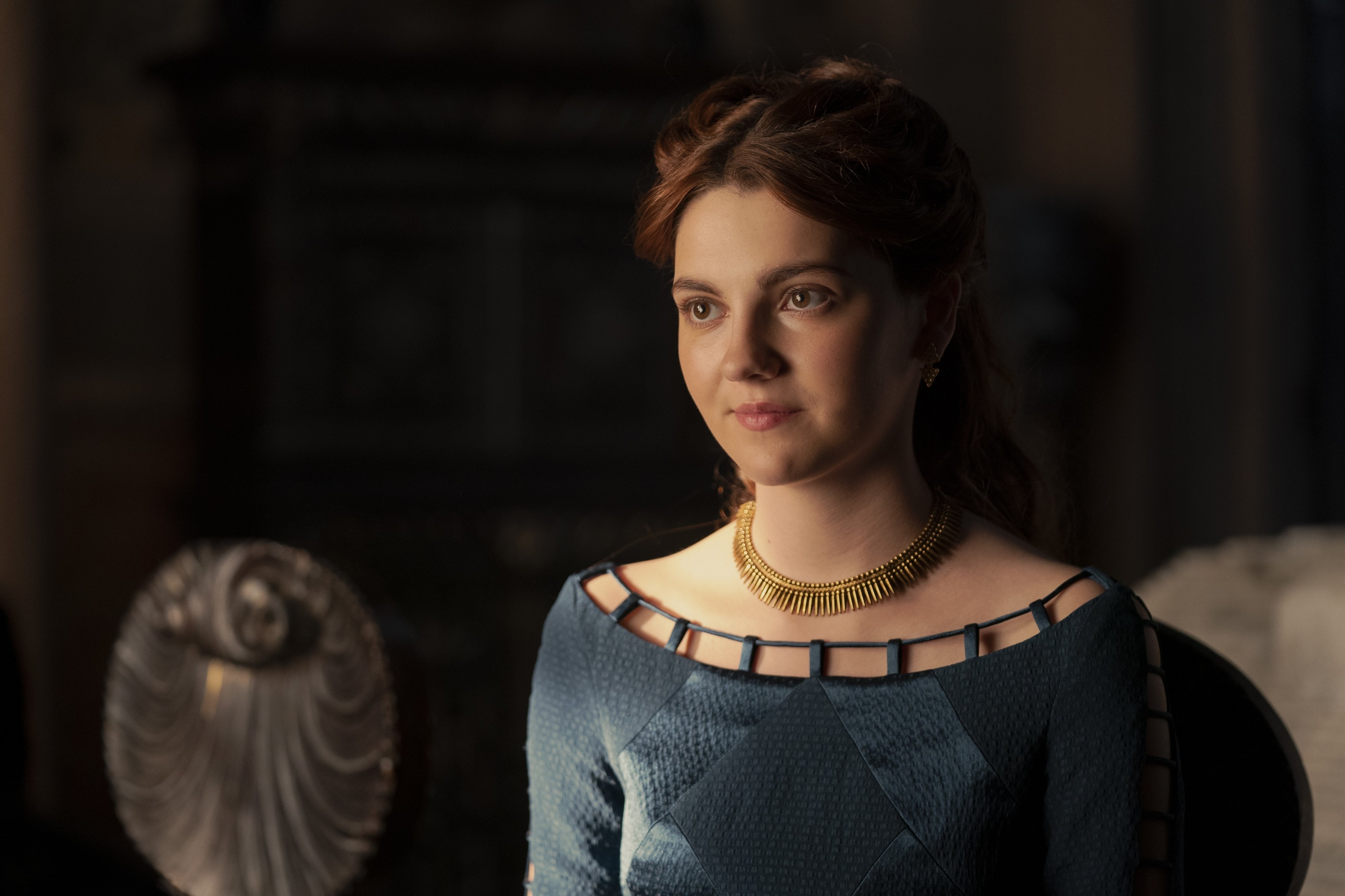 Alicent Hightower: Royal Gaze 4K Wallpaper