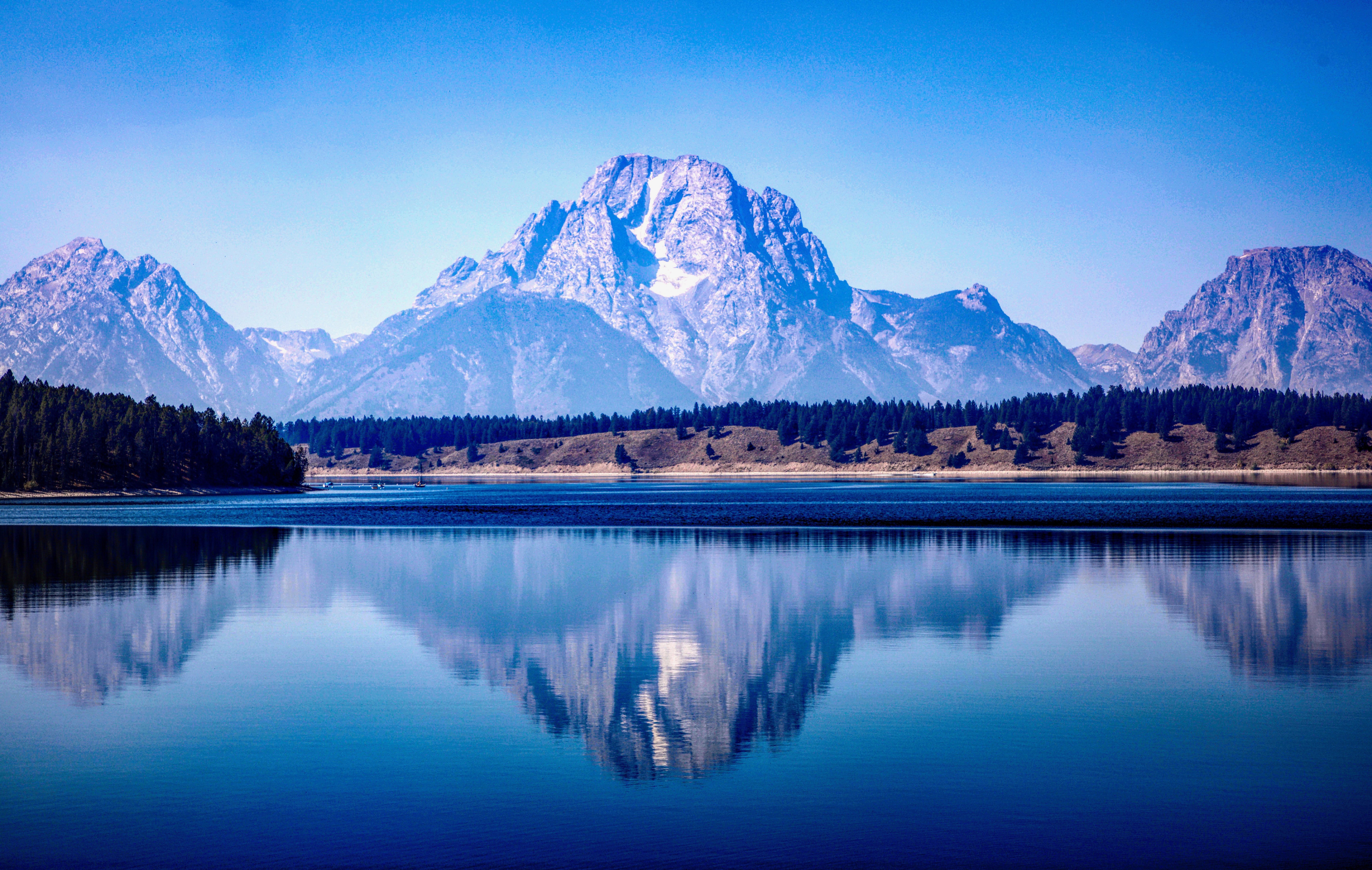Serene Reflections of Grand Teton Mountains 4K 5K Wallpaper