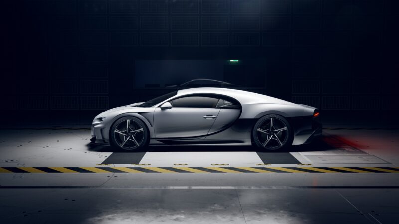 Bugatti Chiron Super Sport: Speed Unleashed 4K Wallpaper