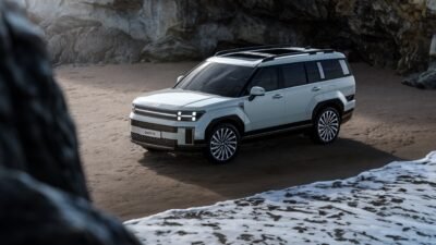 2024 Hyundai Santa Fe: Adventure Ready 4K Wallpaper