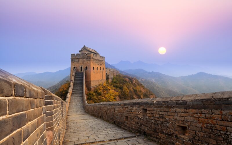 Jinshanling Great Wall at Sunrise 4K 5K Wallpaper