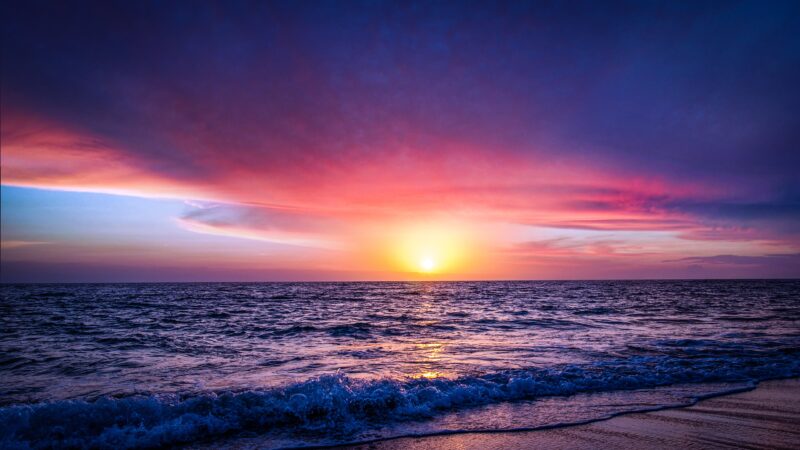 Enchanting Ocean Sunset Panorama 4K 5K 8K Wallpaper