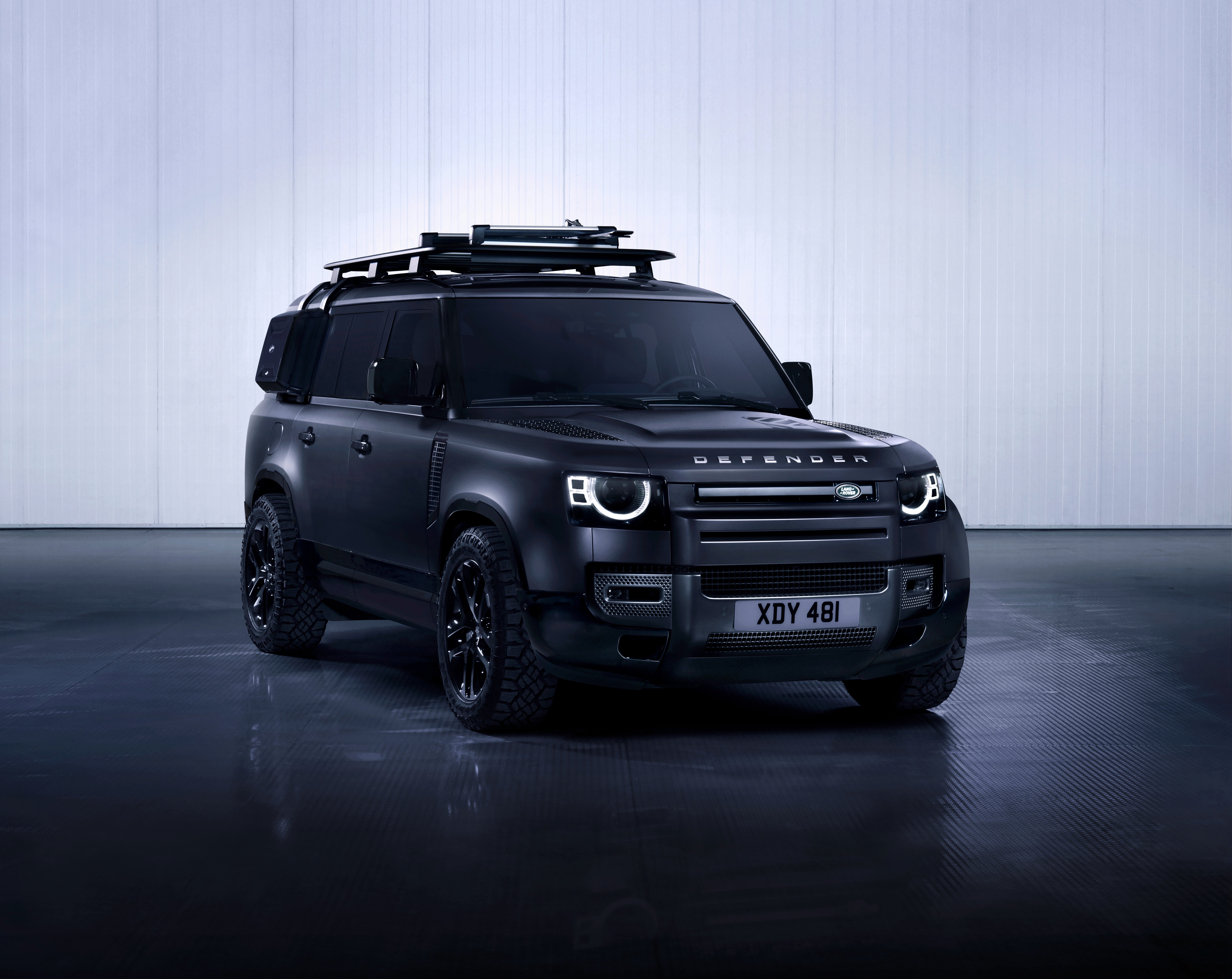 Land Rover Defender 130: Dark Urban Prowler 4K 5K 8K Wallpaper