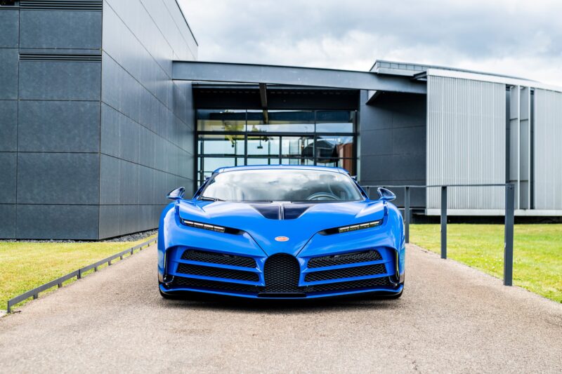 Bugatti Centodieci: Rare Blue Hypercar Brilliance 4K Wallpaper