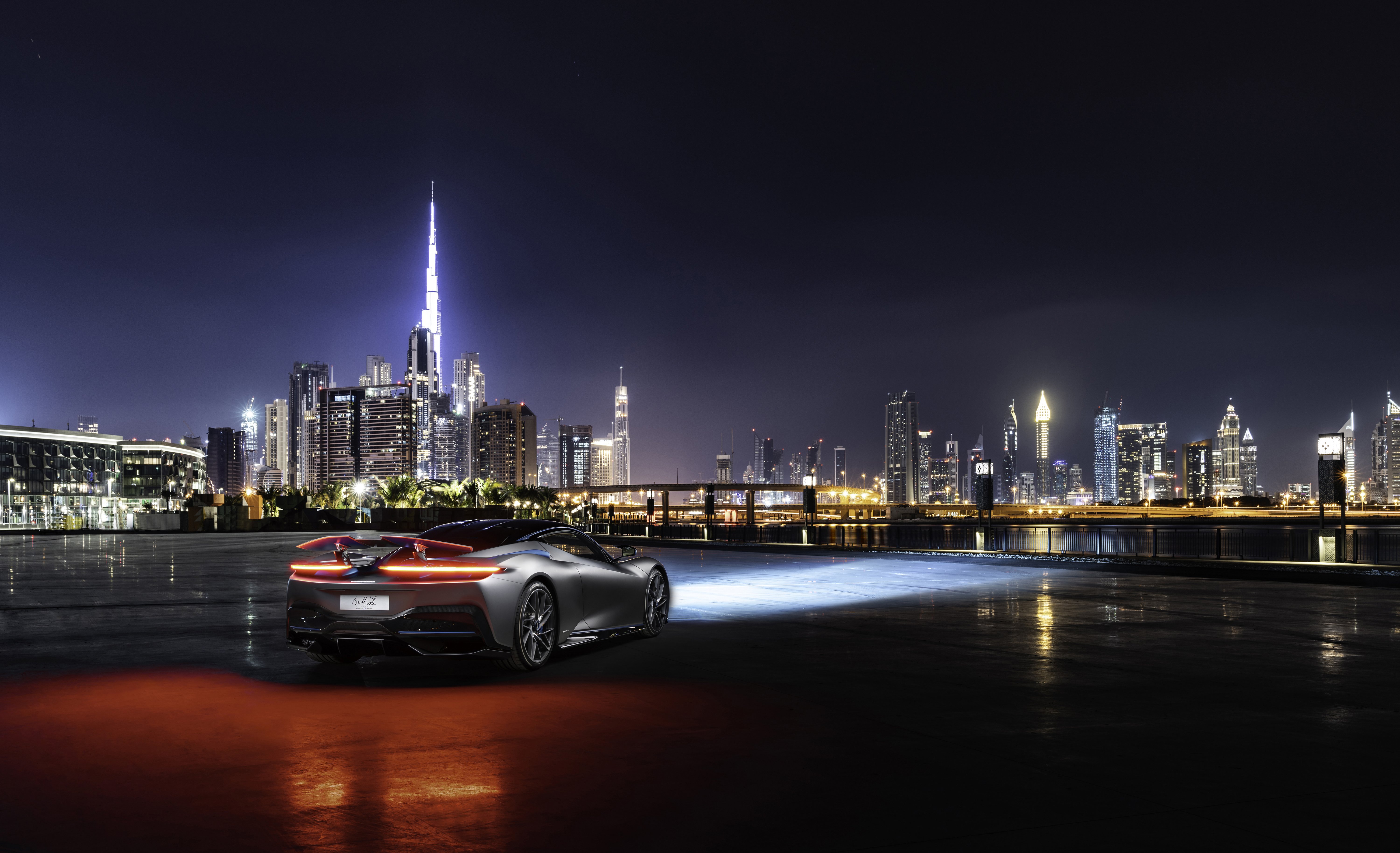 Battista's Dubai Night Prowl 4K 5K Wallpaper