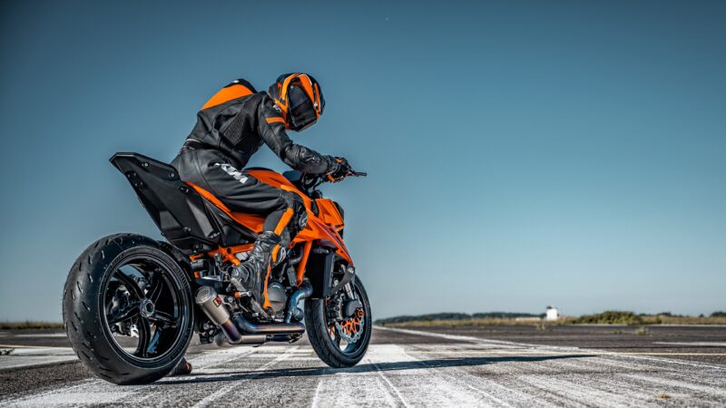 KTM 1390 Super Duke R: Beast Unleashed 4K Wallpaper