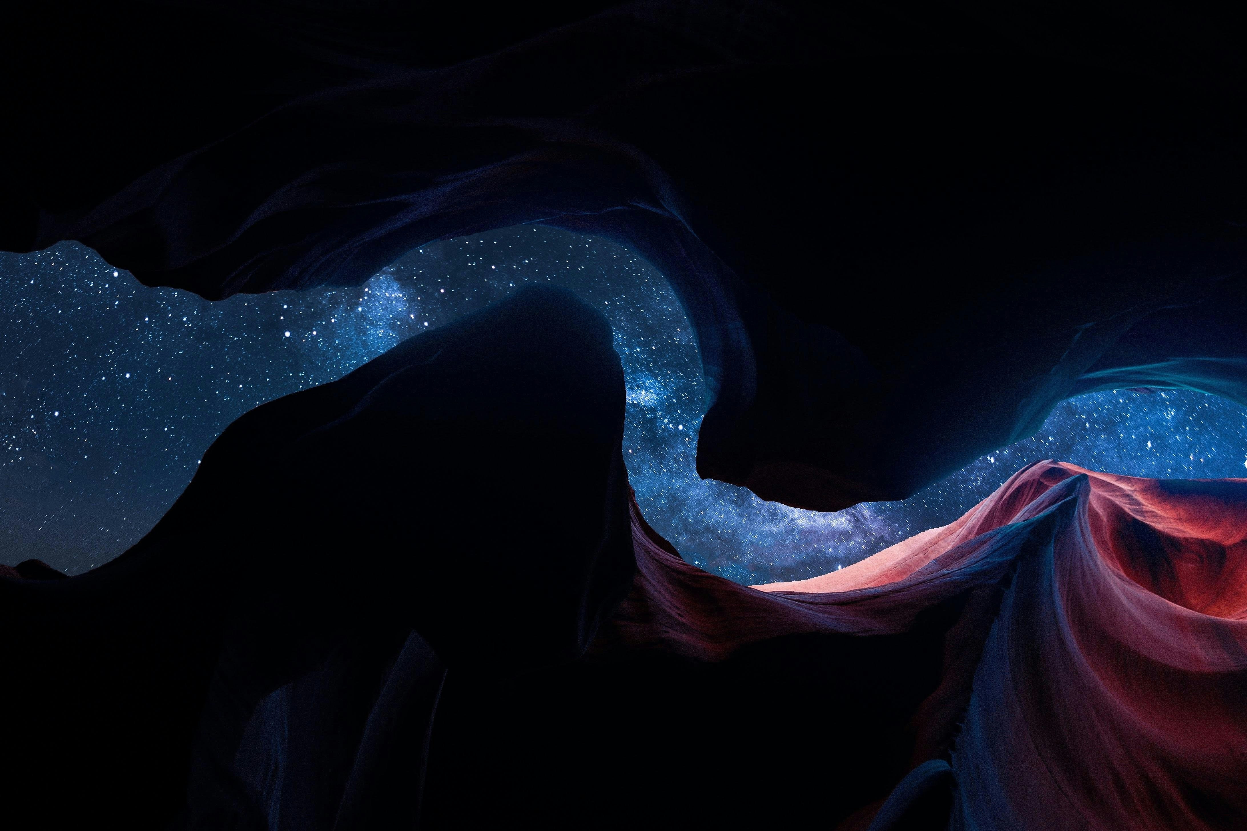 Antelope Canyon's Celestial Whispers 4K Wallpaper