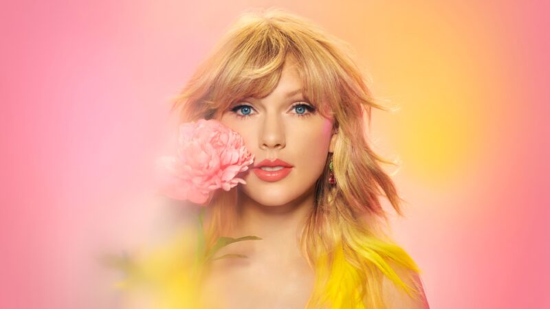 Taylor Swift: Soft Pastel Elegance 4K Wallpaper