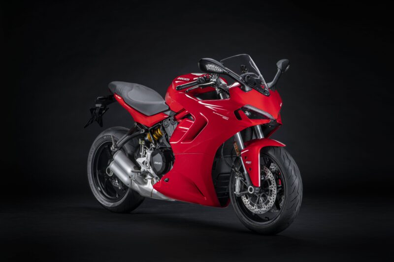 Ducati SuperSport 950: Speed & Style Unleashed 4K 5K 8K Wallpaper