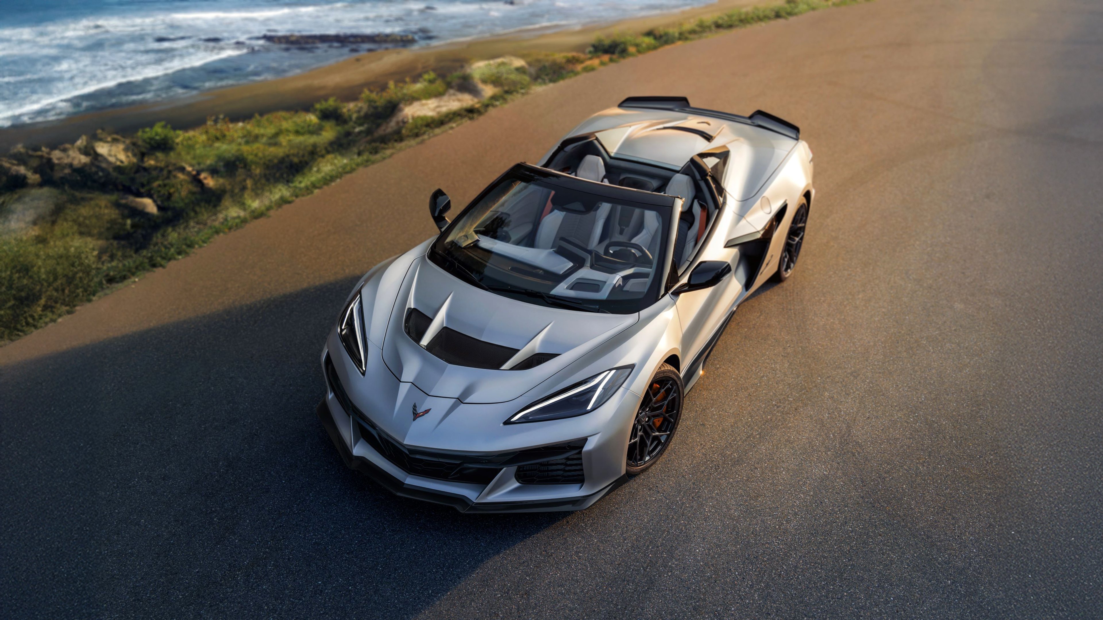 Corvette ZR1X: Quail Silver Convertible Beast 4K Wallpaper