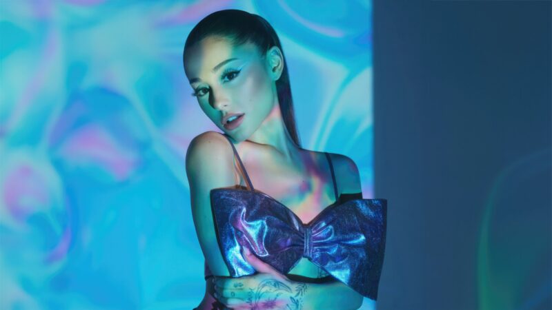Ariana Grande: Pop Star Ethereal Glow 4K 5K Wallpaper