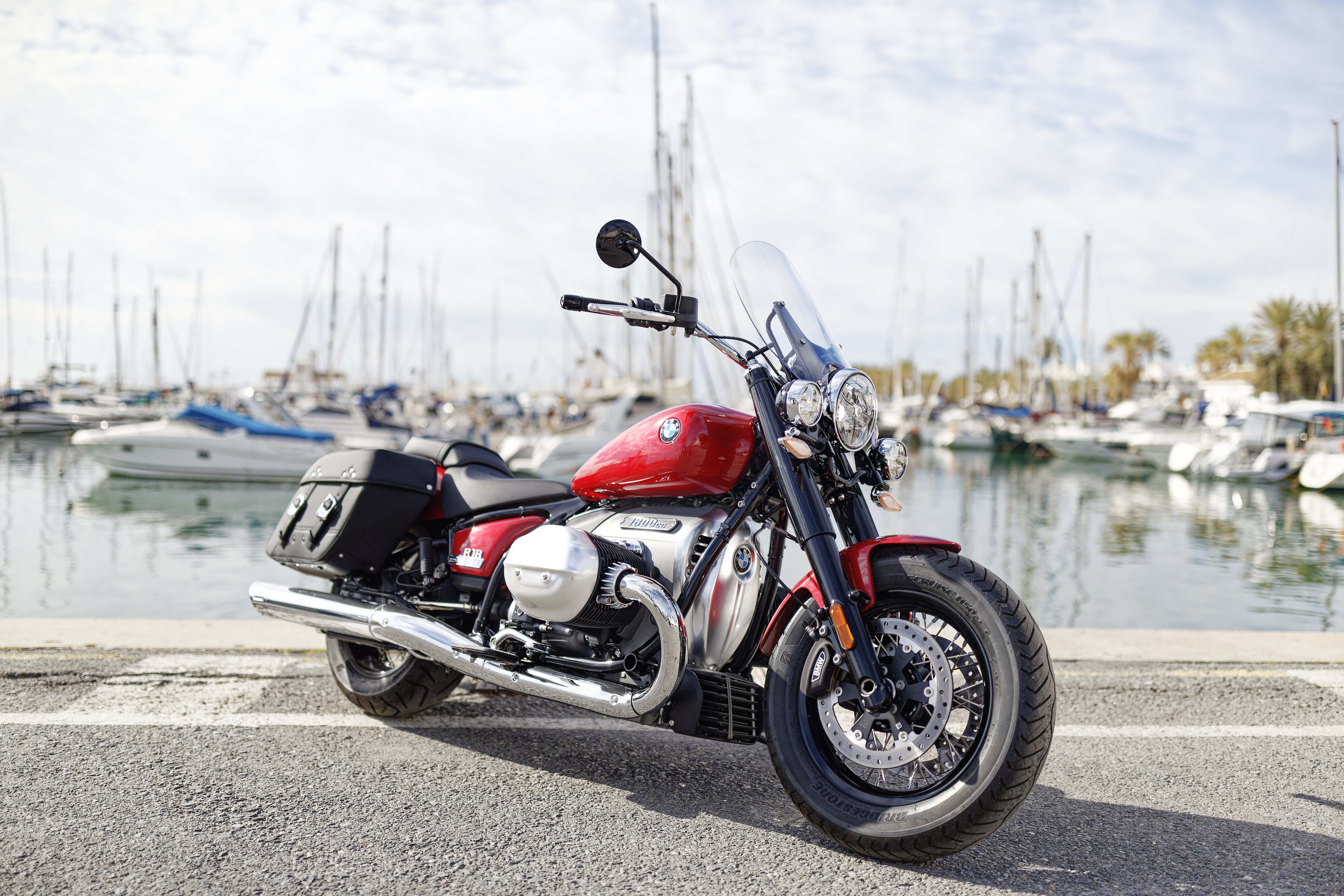 BMW R 18 Classic: Timeless Cruiser on Marina 4K 5K Wallpaper